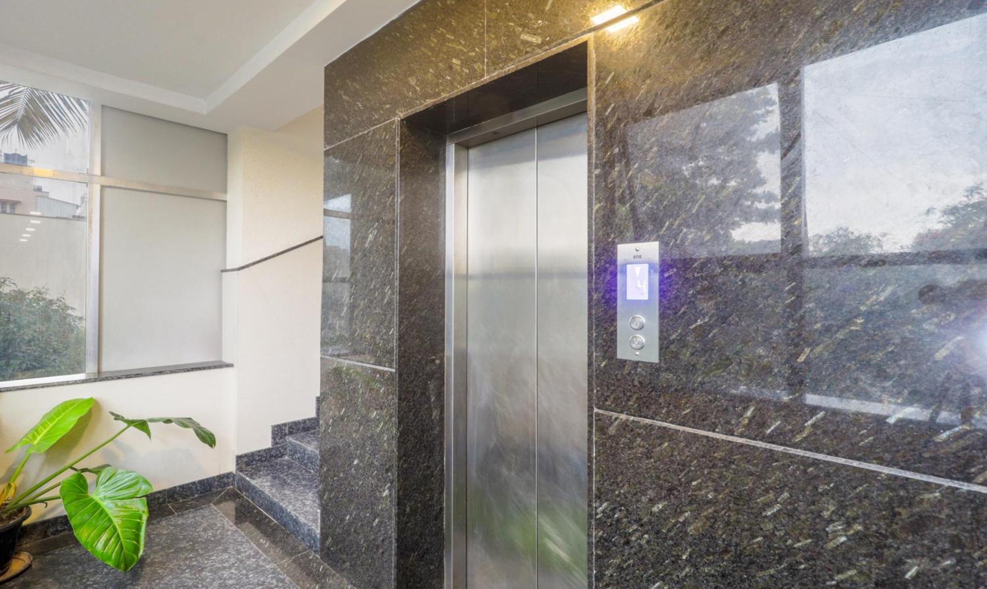 Treebo Anjani Fortune Suites بنغالور المظهر الخارجي الصورة